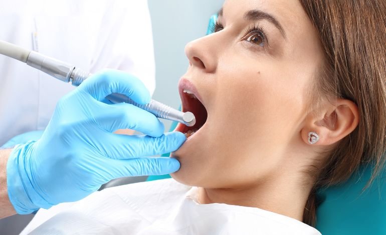 Facial Swelling After a Root Canal: When Dubai Patients Should Worry